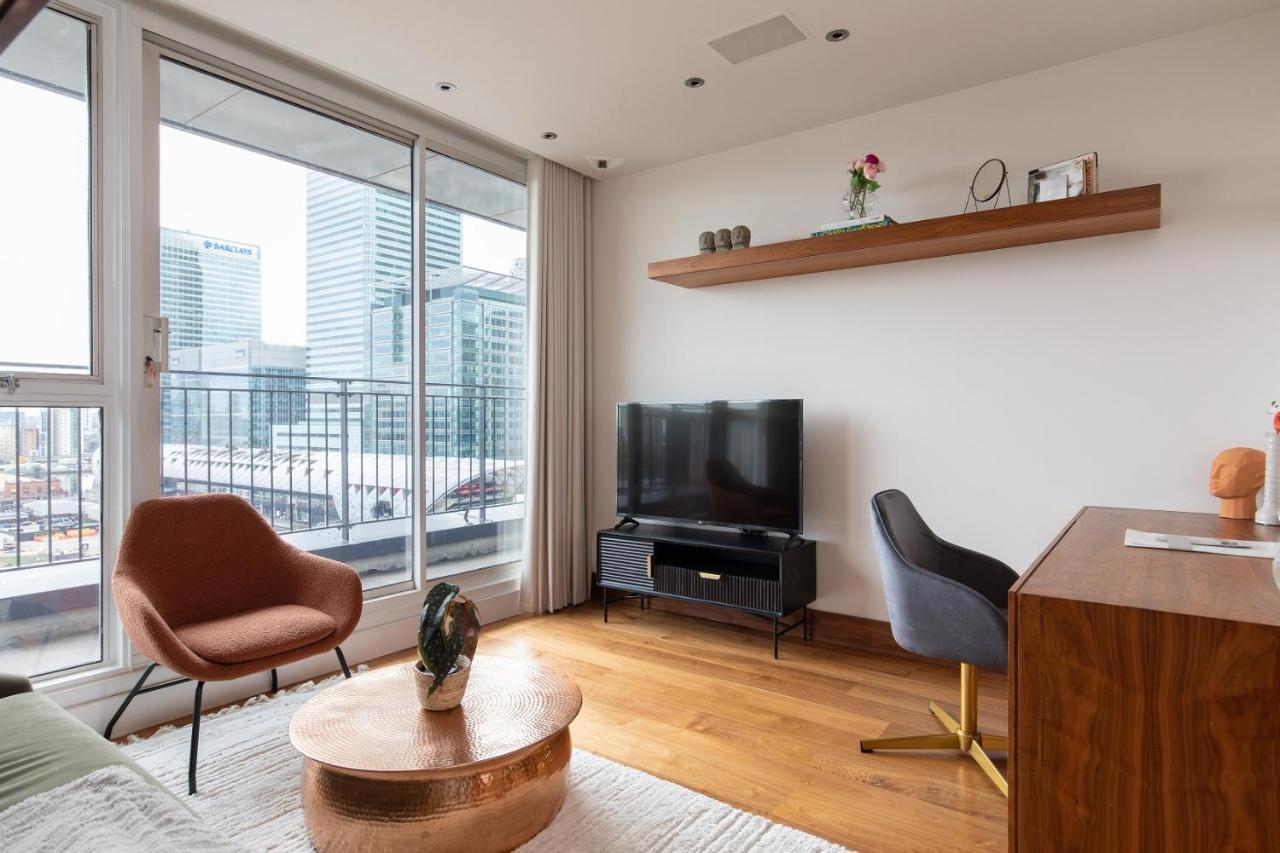 דירות לונדון The Canary Wharf Secret - Glamorous 3Bdr Flat With Terrace And Parking מראה חיצוני תמונה